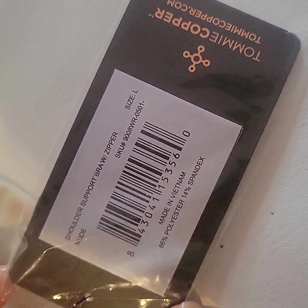 2 Tommie Copper Shoulder Support Bras - Picture 7 of 12